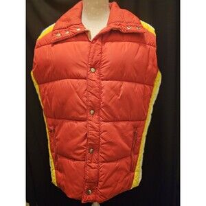 Vintage Mountain Goat White Stag Puffer Vest Quilted size Large Mens Down Ski